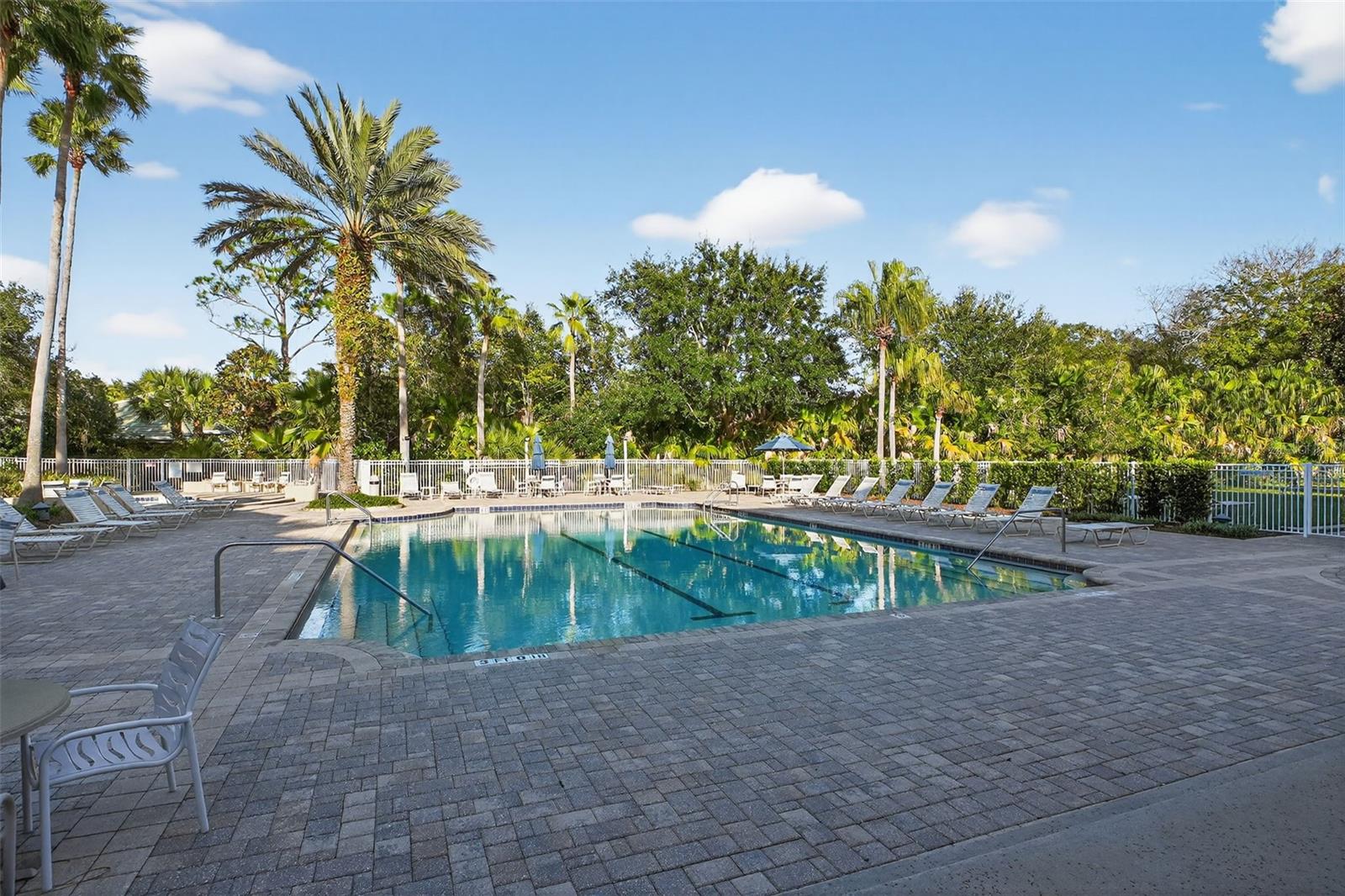 Image 42 of 54 For 115 Riverview Bend S 2112