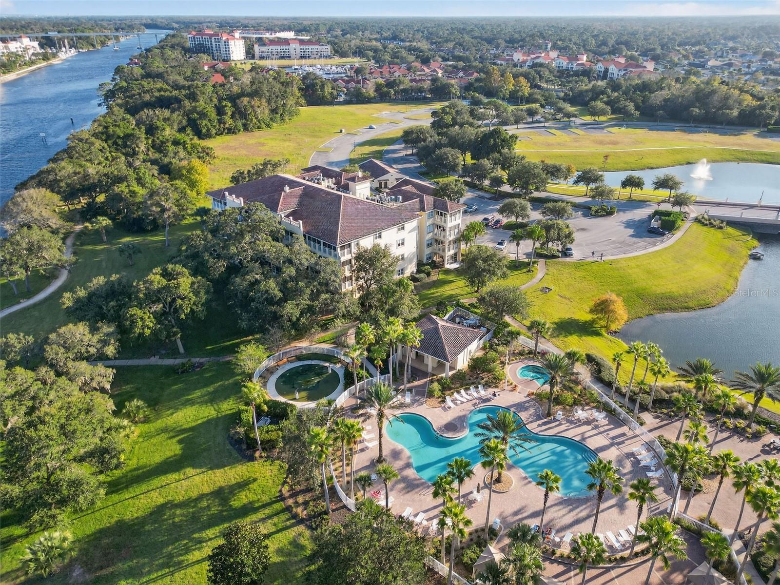 Image 49 of 54 For 115 Riverview Bend S 2112