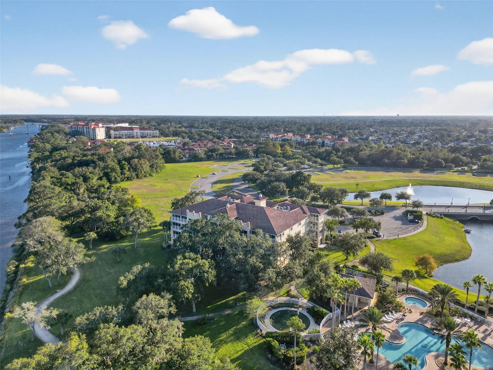 Image 53 of 54 For 115 Riverview Bend S 2112