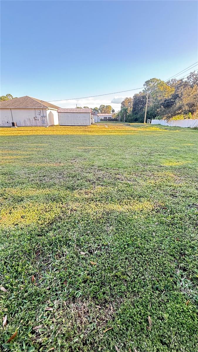 Image 4 of 5 For 2224 Hibiscus Drive