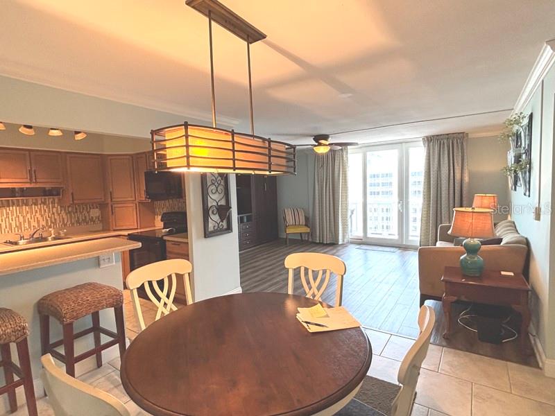 Image 6 of 10 For 2800 Atlantic Avenue 1206