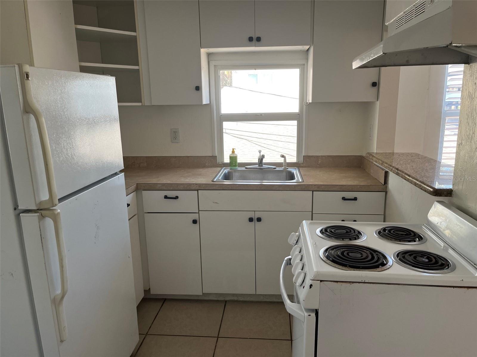 Image 7 of 8 For 611 Ora Street 4