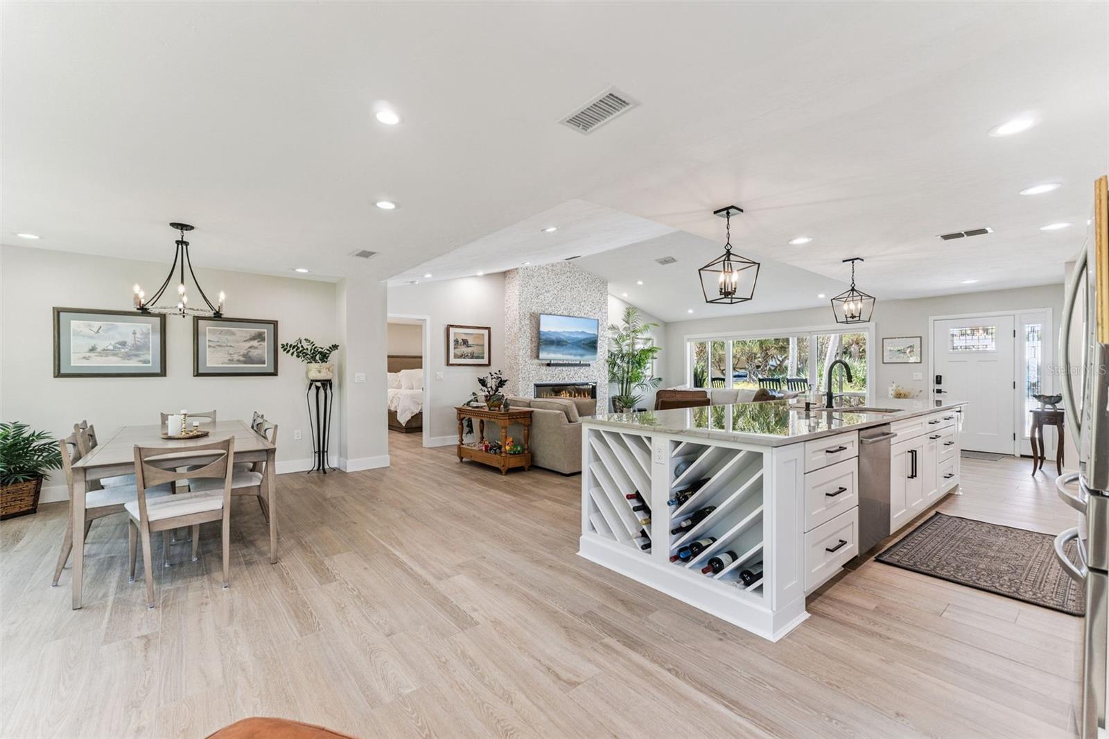 Image 15 of 50 For 1319 Beacon Street