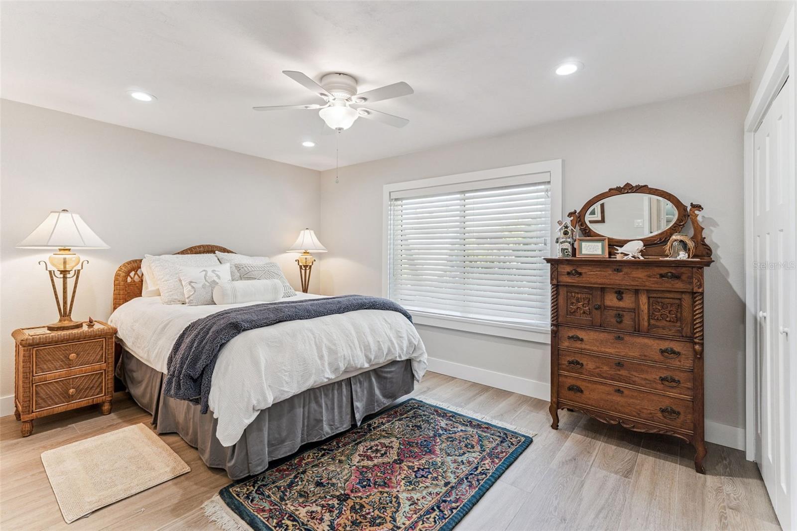 Image 33 of 50 For 1319 Beacon Street