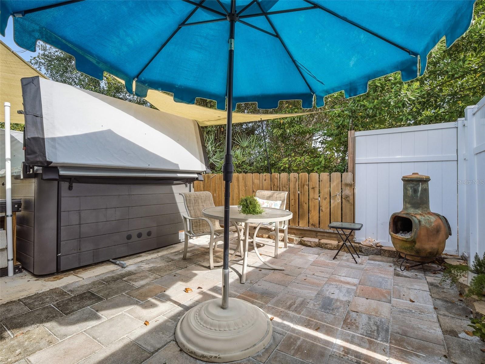 Image 20 of 62 For 200 Live Oak Lane