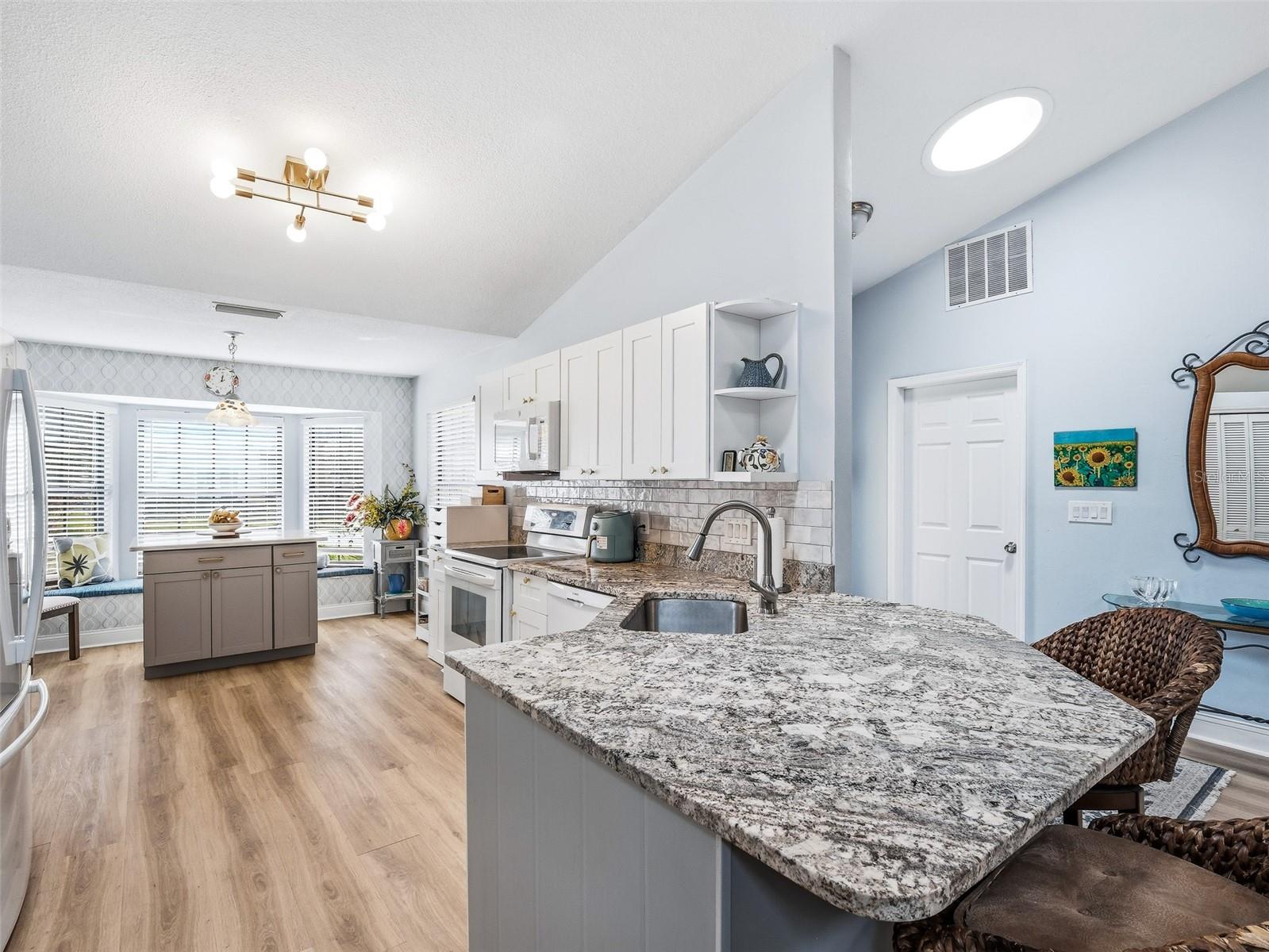 Image 29 of 62 For 200 Live Oak Lane