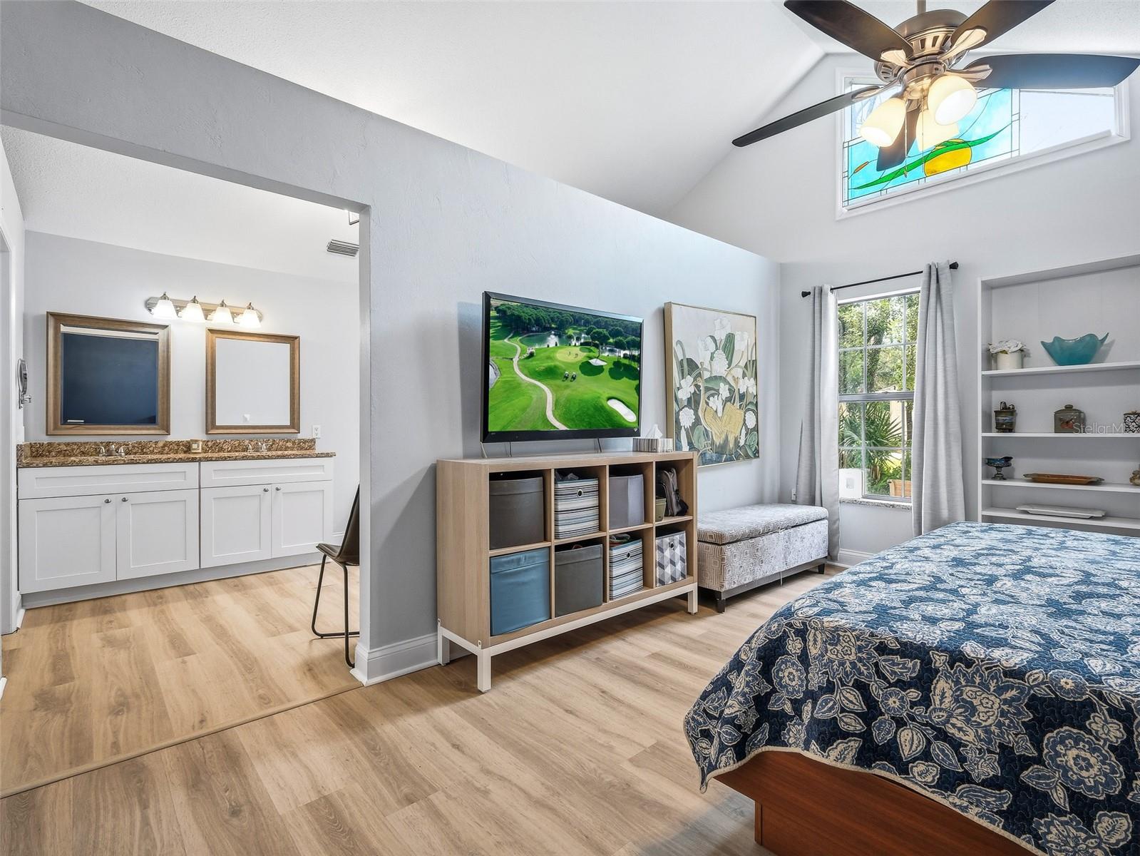 Image 39 of 62 For 200 Live Oak Lane