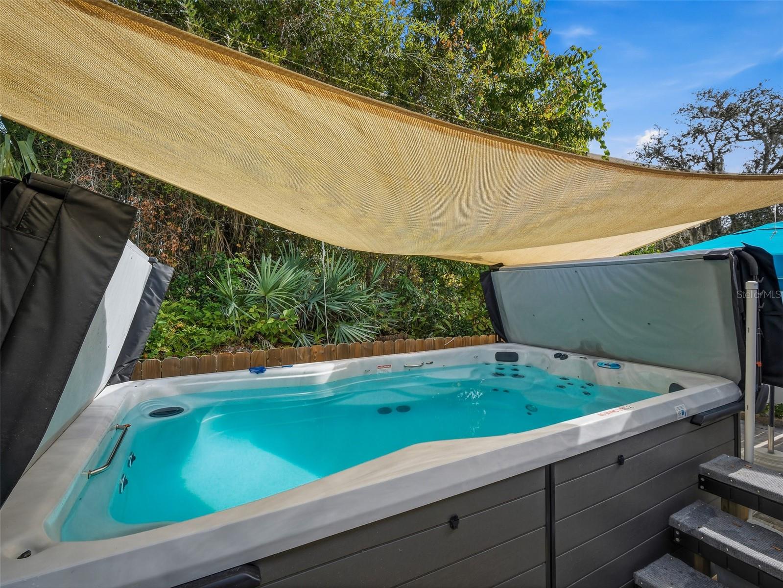 Image 4 of 62 For 200 Live Oak Lane