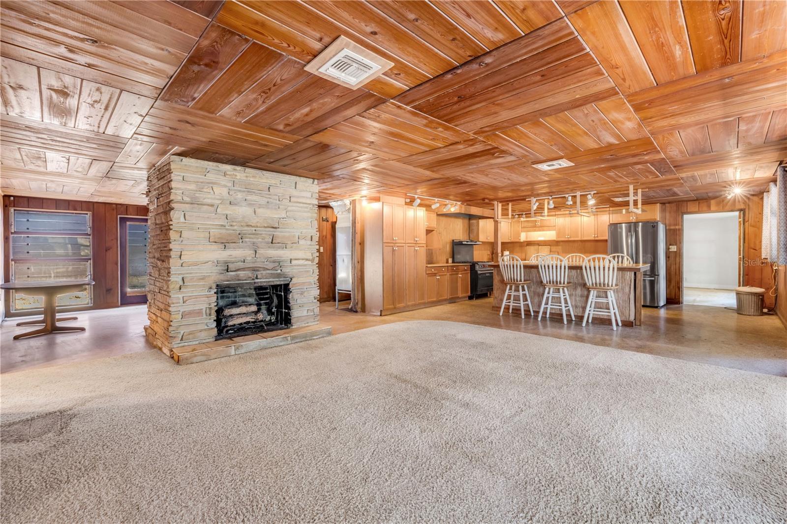 Image 16 of 42 For 601 Pine Street