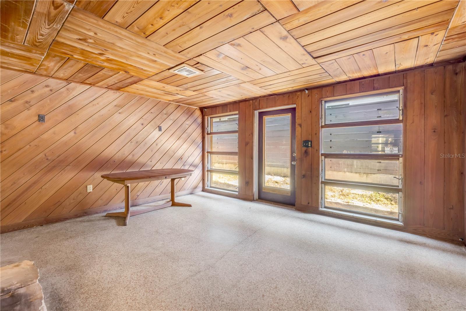 Image 24 of 42 For 601 Pine Street