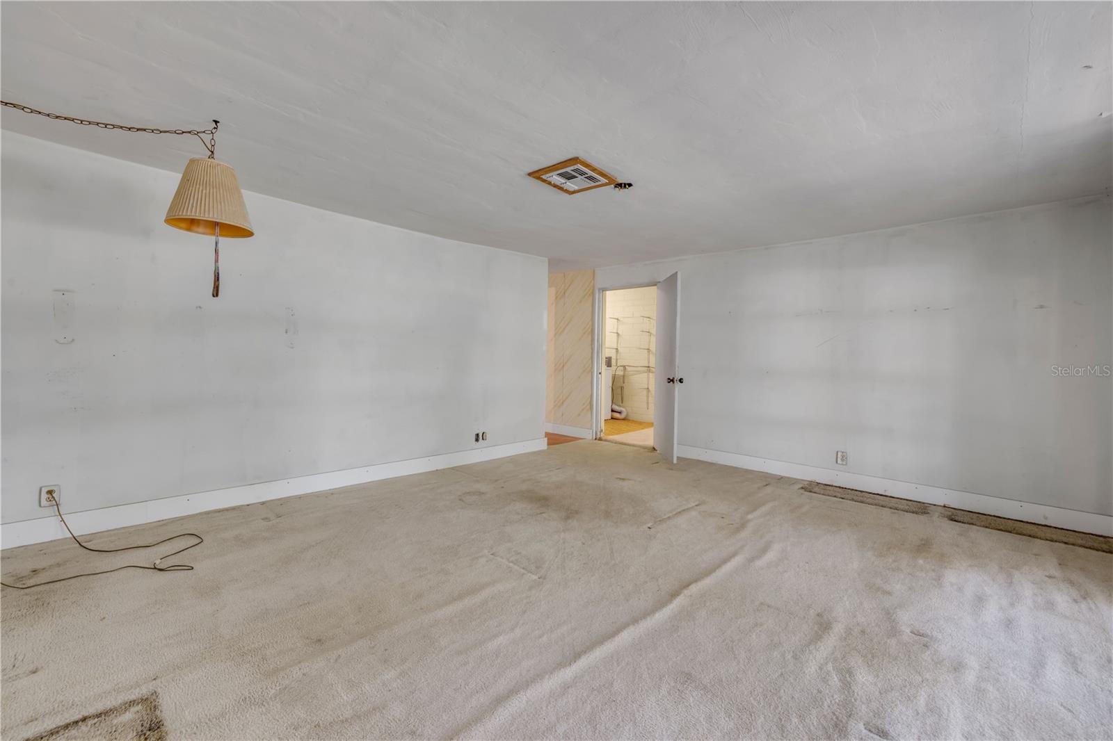 Image 26 of 42 For 601 Pine Street