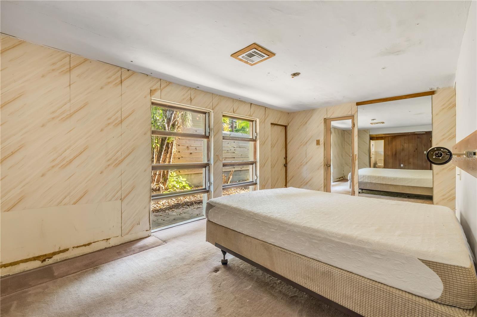 Image 32 of 42 For 601 Pine Street