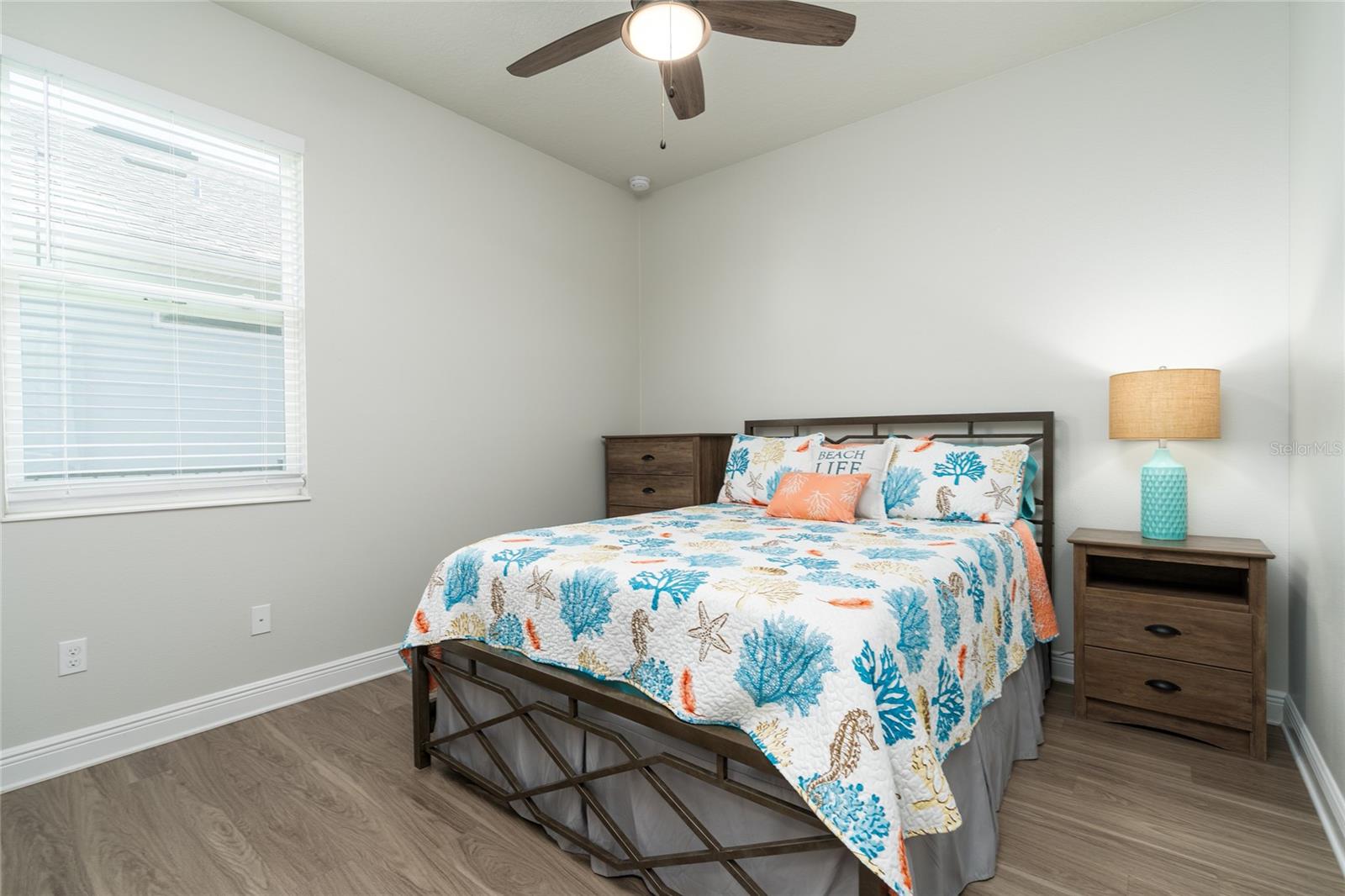 Image 27 of 66 For 3020 King Palm Drive