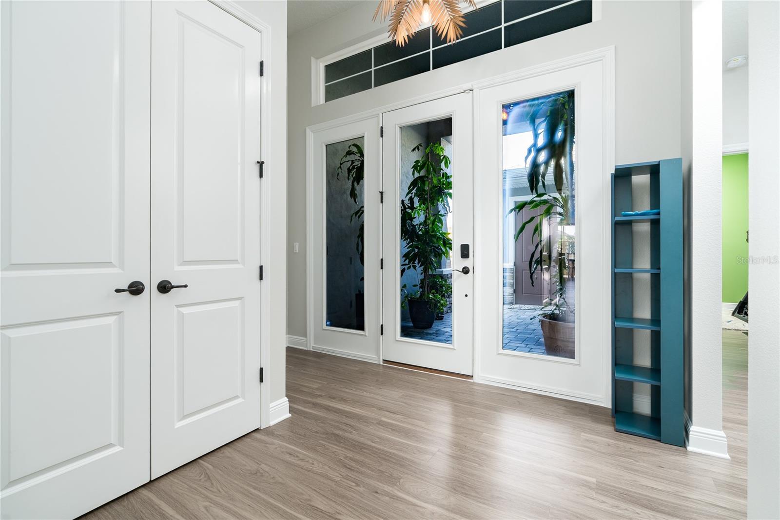 Image 8 of 66 For 3020 King Palm Drive