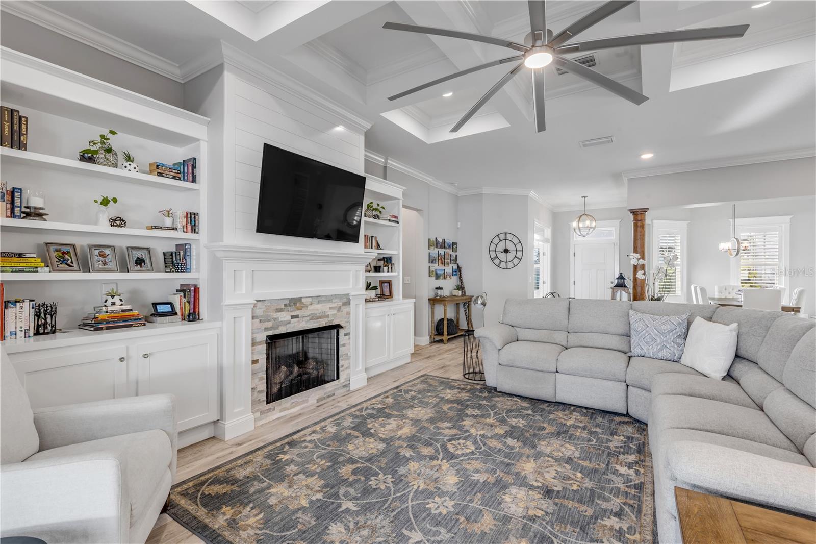 Image 22 of 83 For 4607 Atlantic Avenue