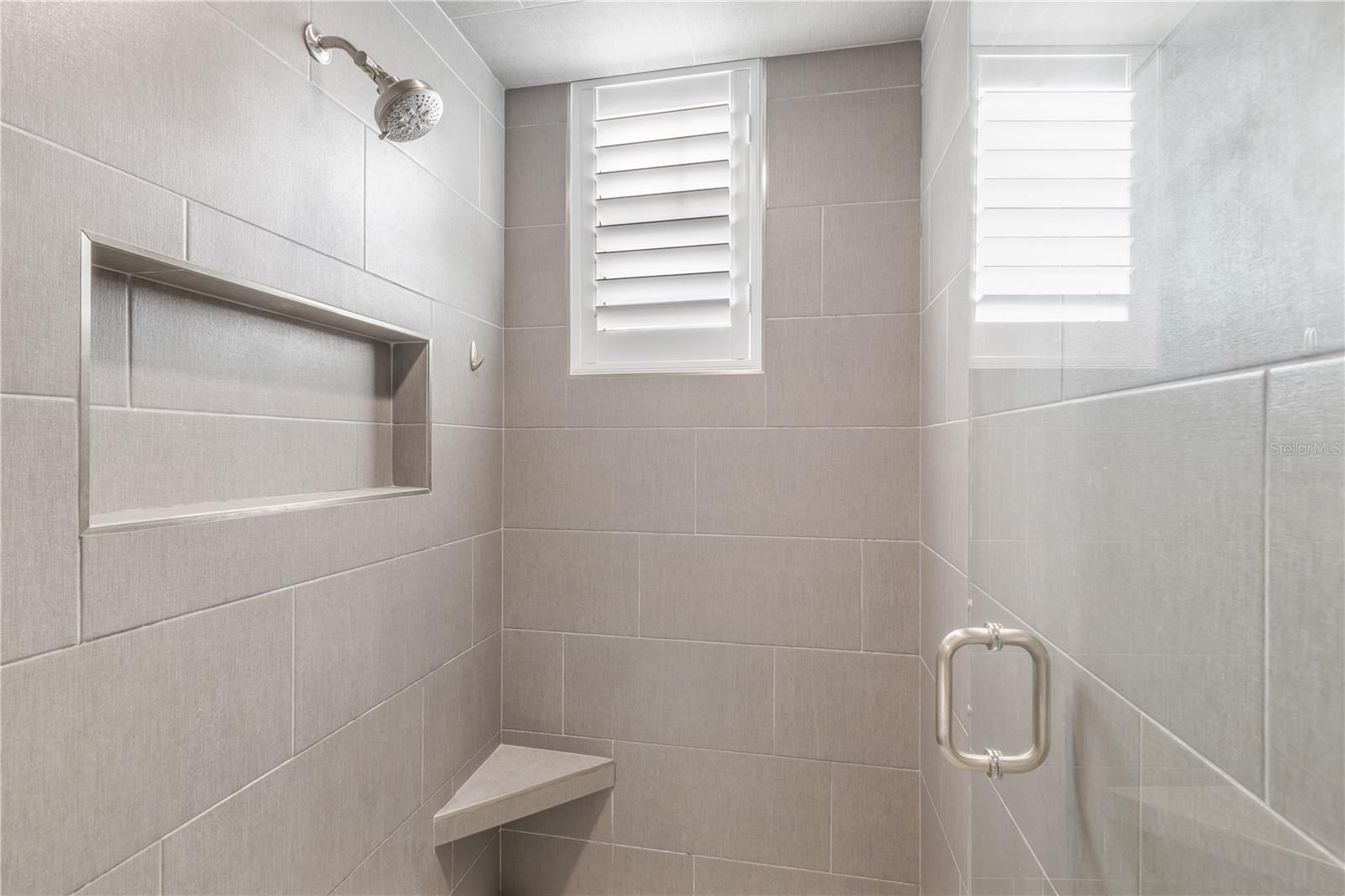 Image 51 of 83 For 4607 Atlantic Avenue