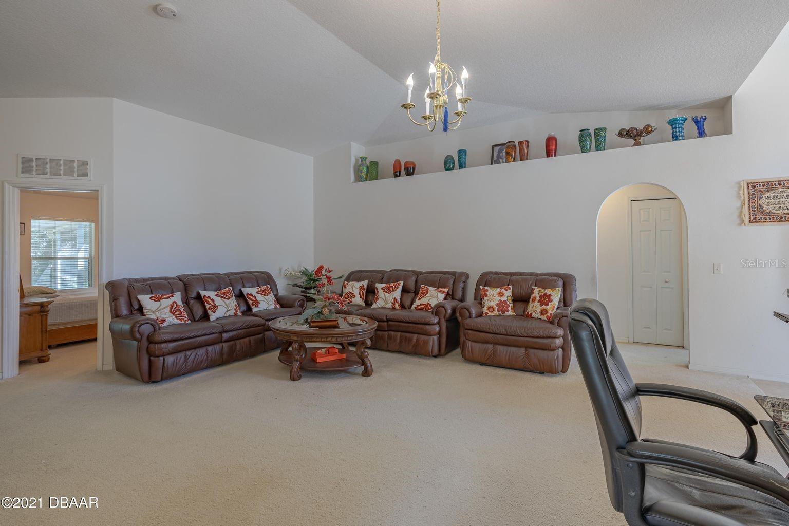 Image 6 of 27 For 3913 Sunset Cove Drive