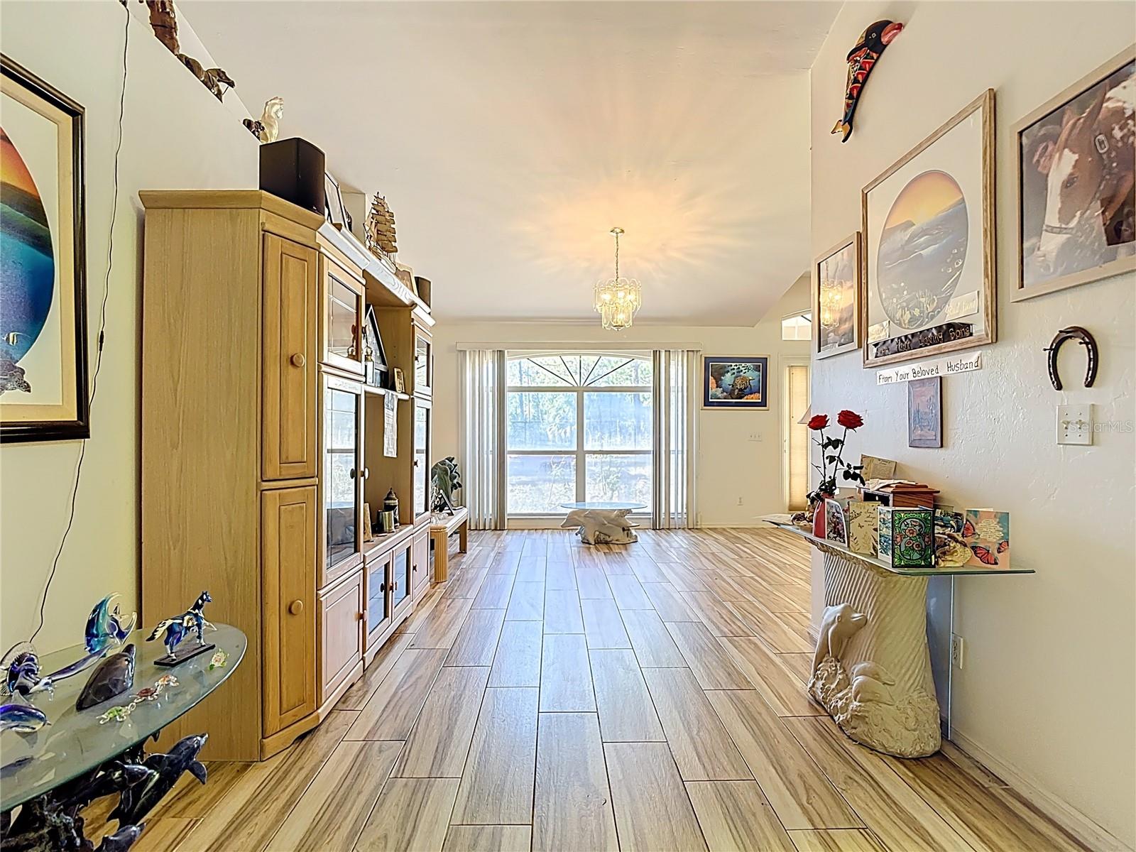 Image 12 of 31 For 260 14th Street Se