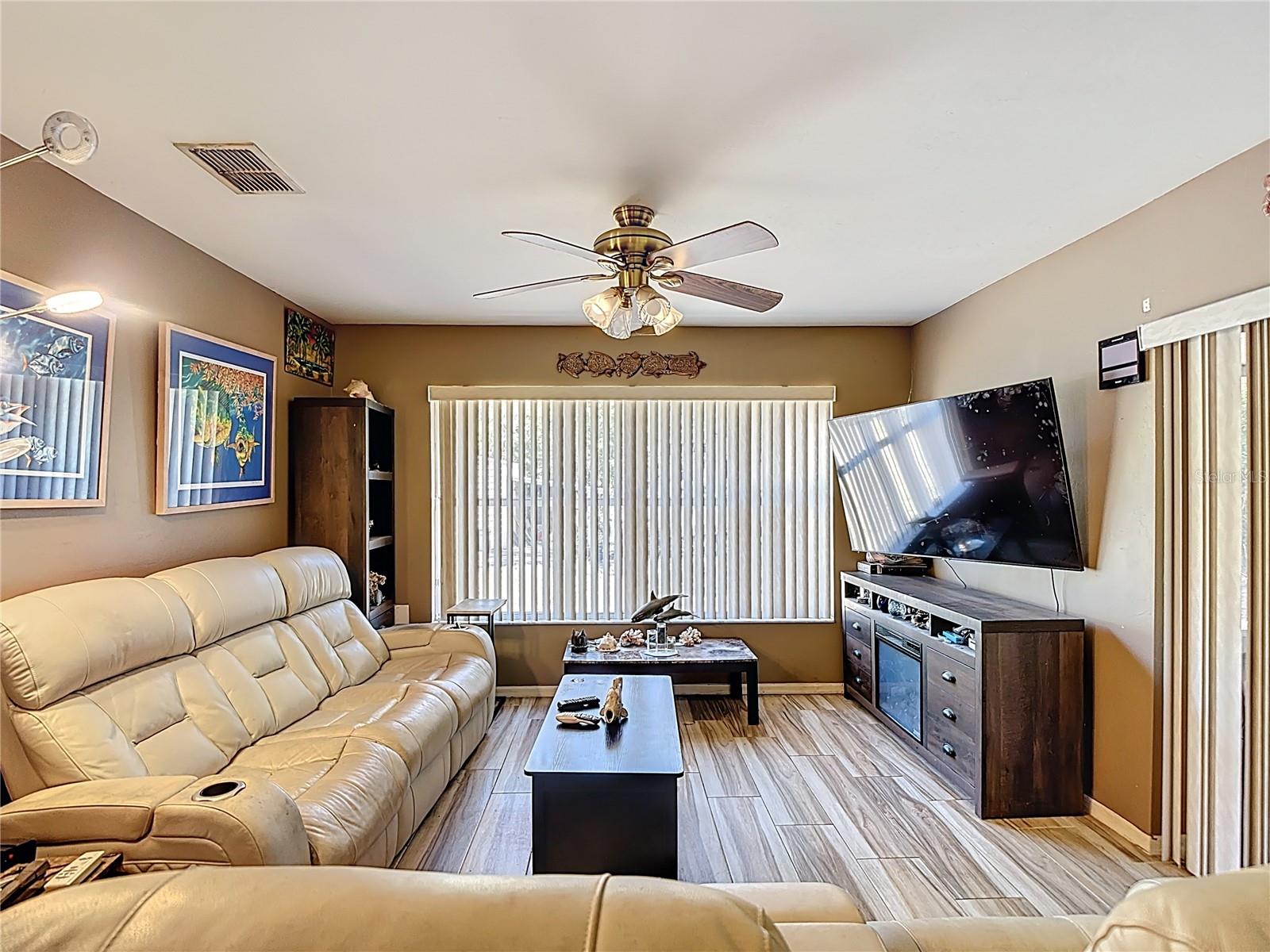 Image 15 of 31 For 260 14th Street Se