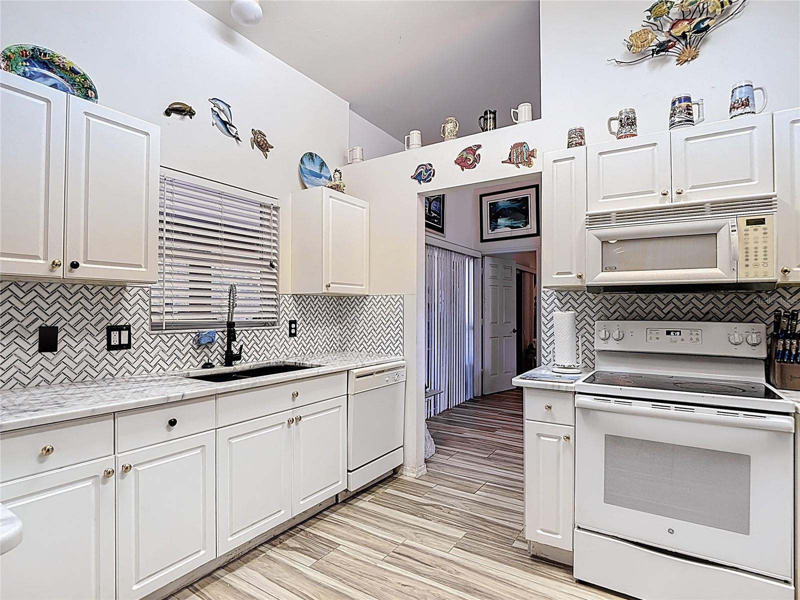 Image 9 of 31 For 260 14th Street Se