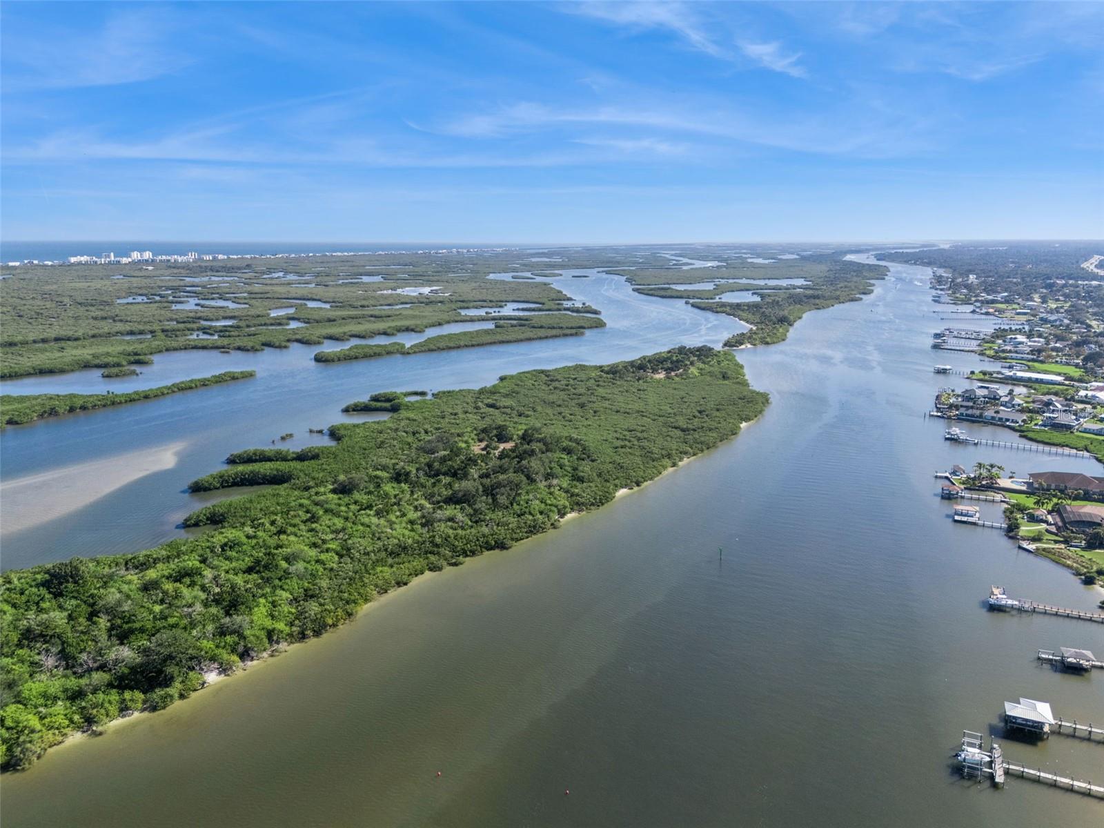 Image 31 of 42 For 222 Shangri La Circle