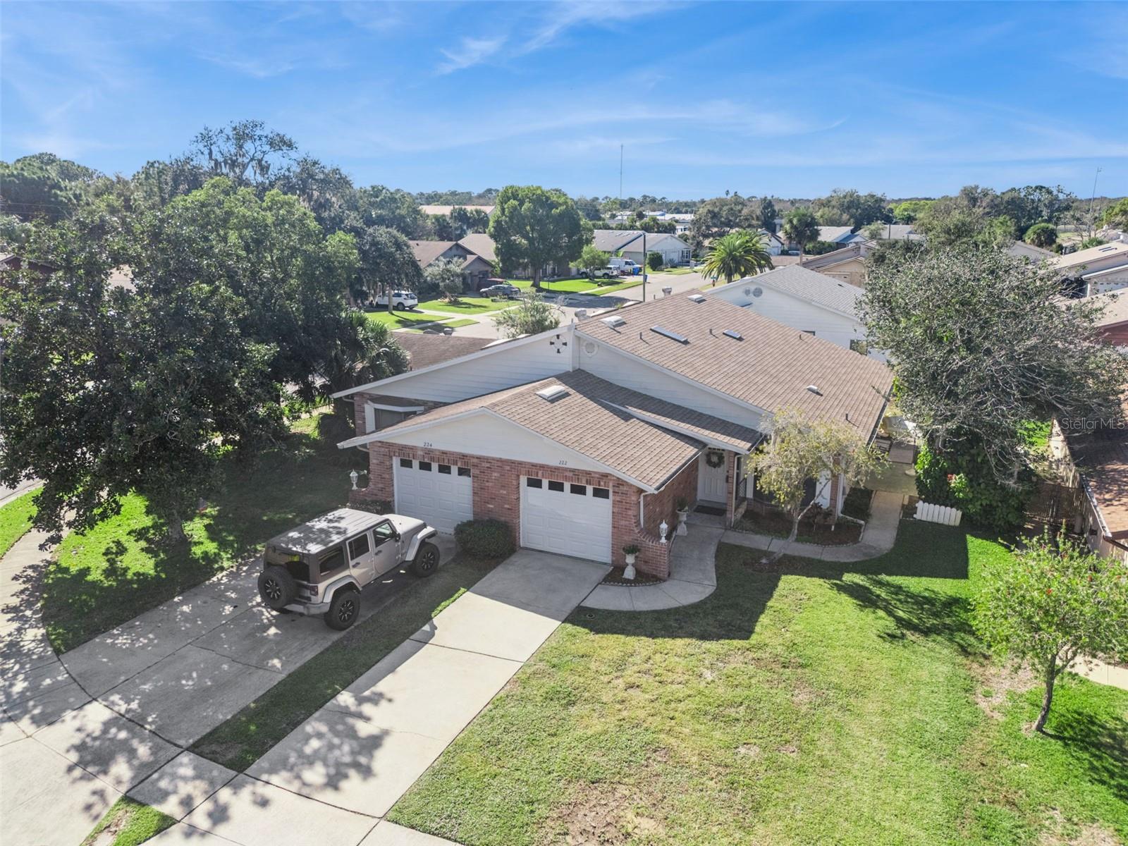 Image 33 of 42 For 222 Shangri La Circle