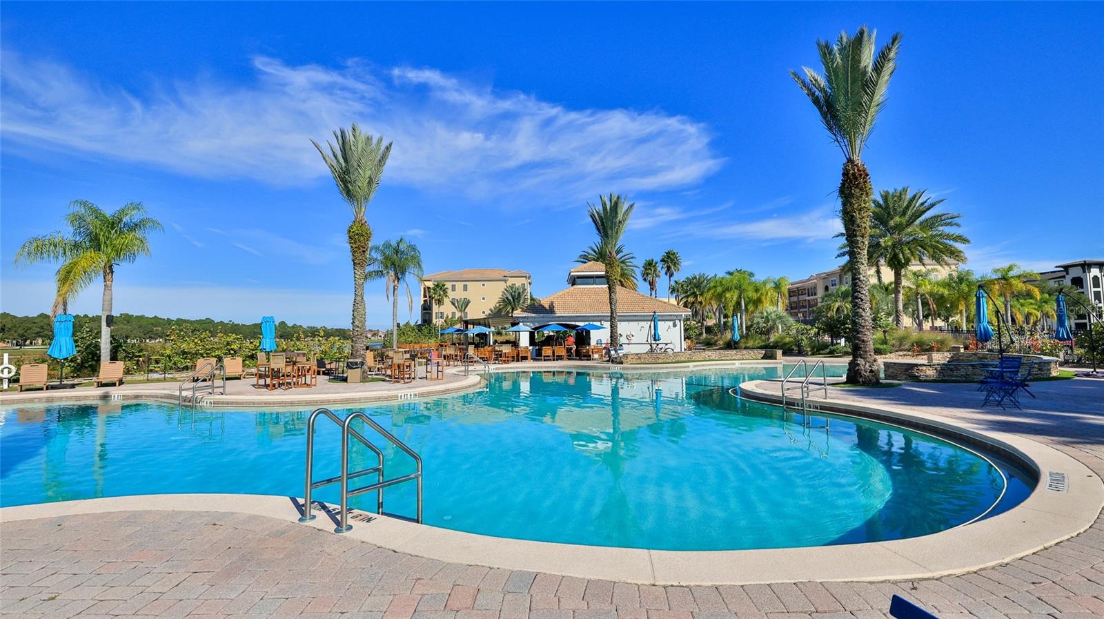 Image 37 of 51 For 552 Caro Court