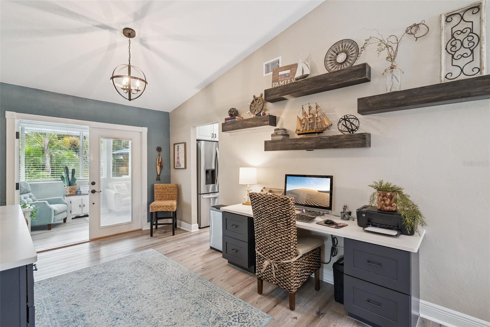 Image 15 of 35 For 75 Calumet Avenue