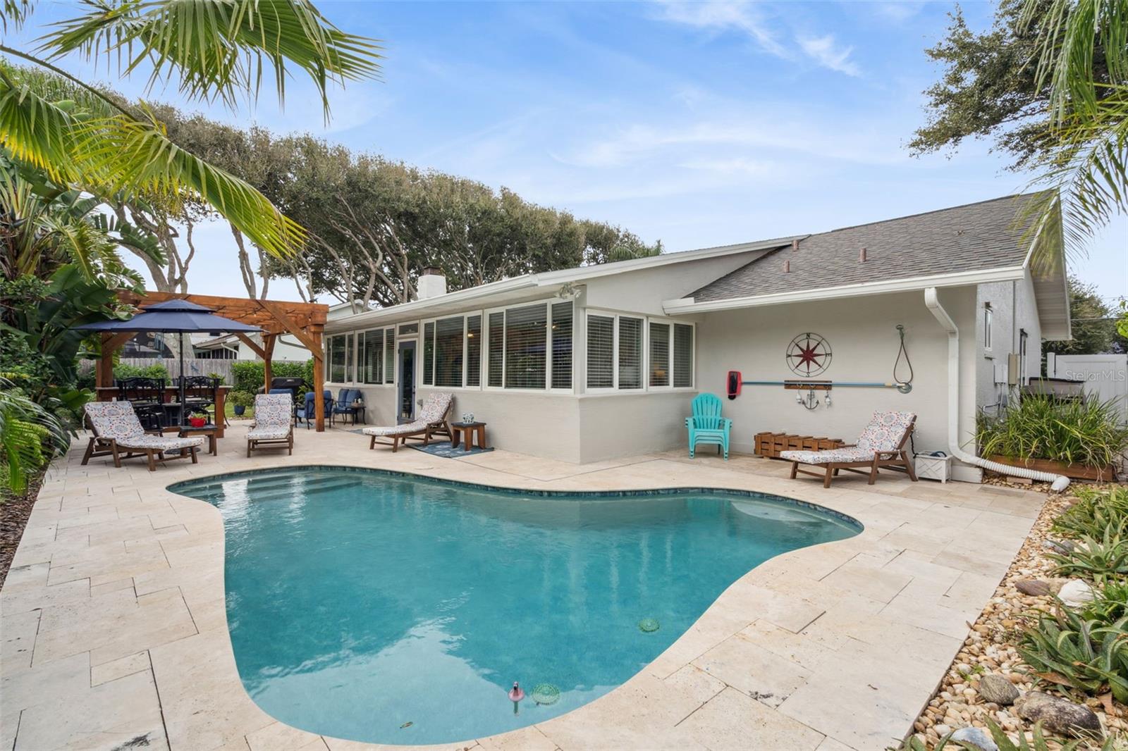 Image 19 of 35 For 75 Calumet Avenue