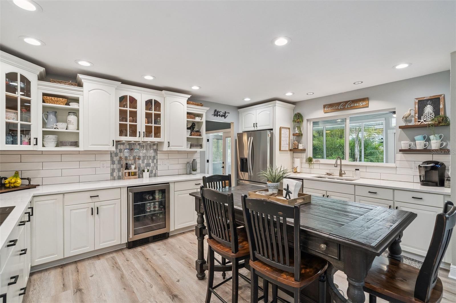 Image 9 of 35 For 75 Calumet Avenue