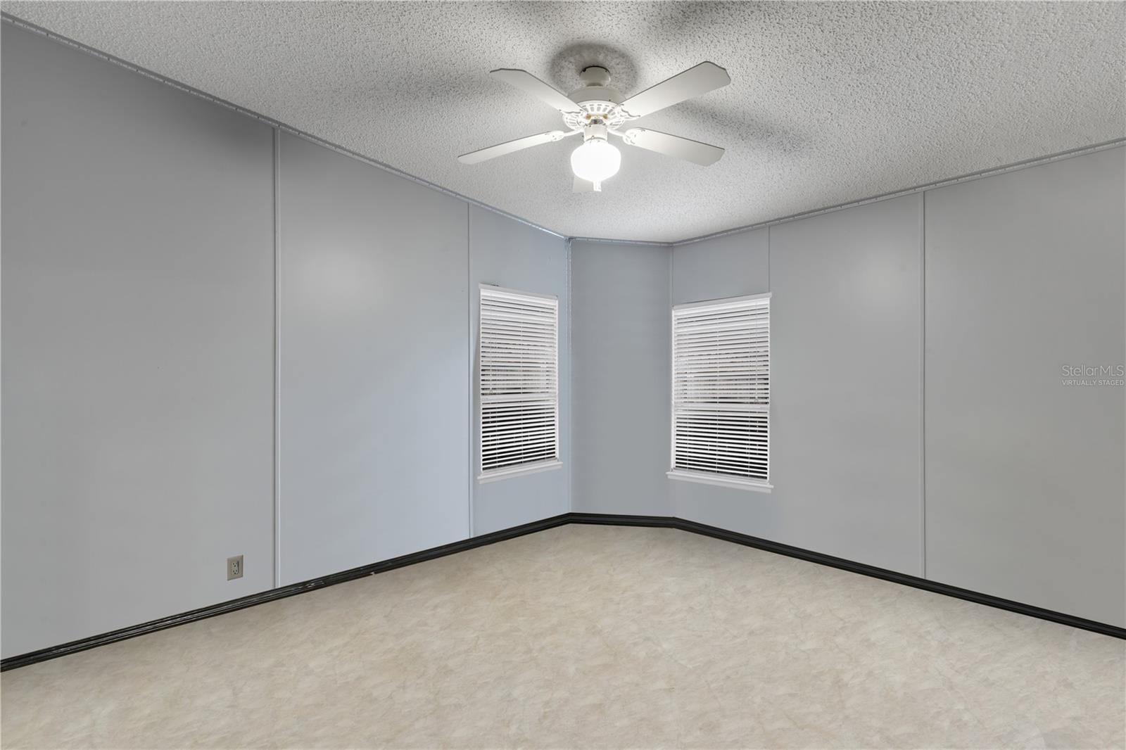 Image 11 of 23 For 4612 Nellie Street