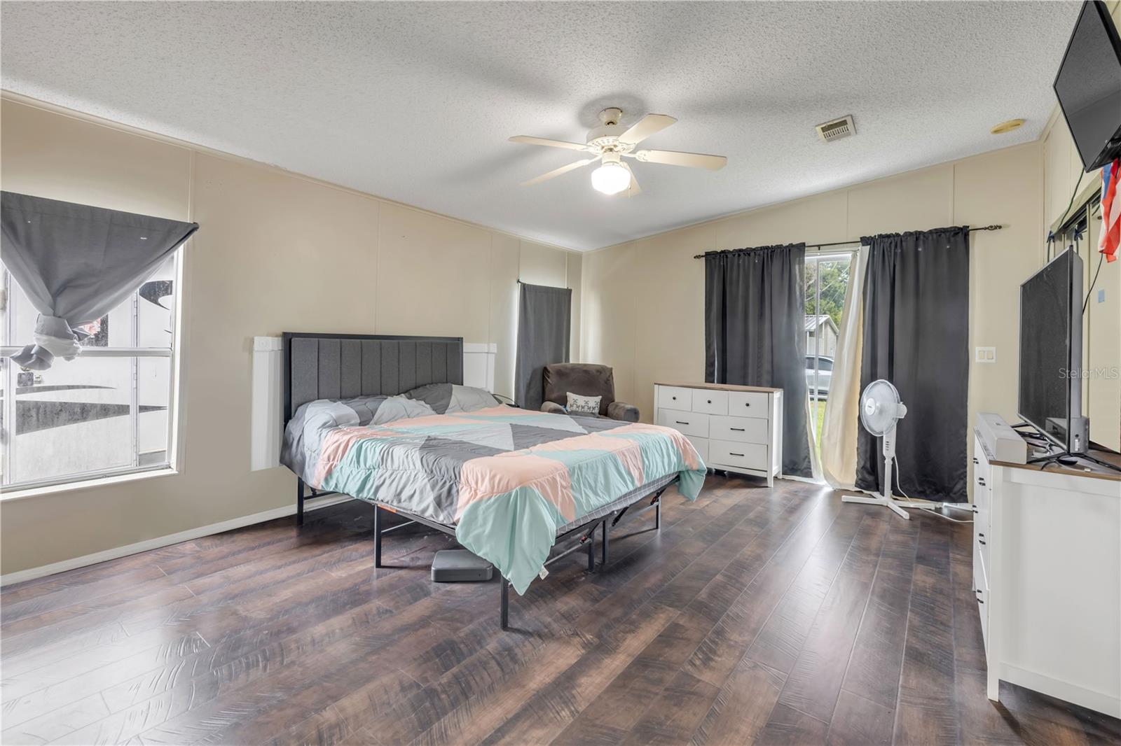 Image 14 of 23 For 4612 Nellie Street