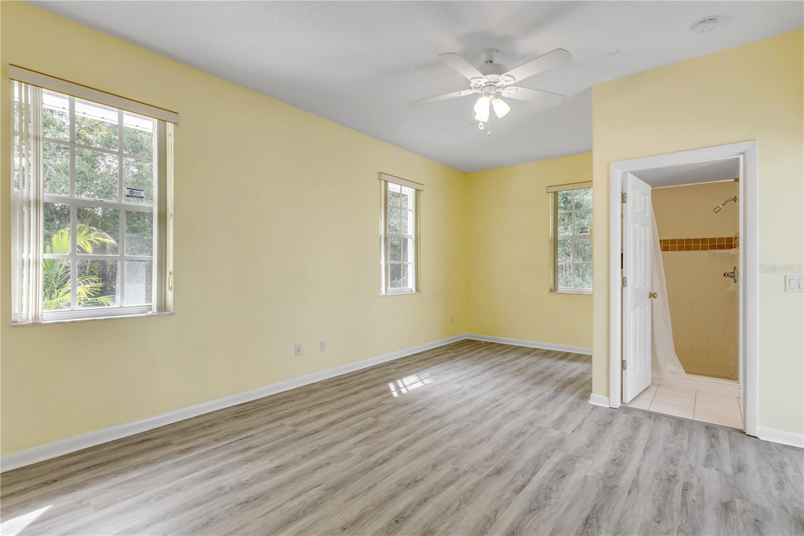 Image 32 of 54 For 3033 Turnbull Bay Road