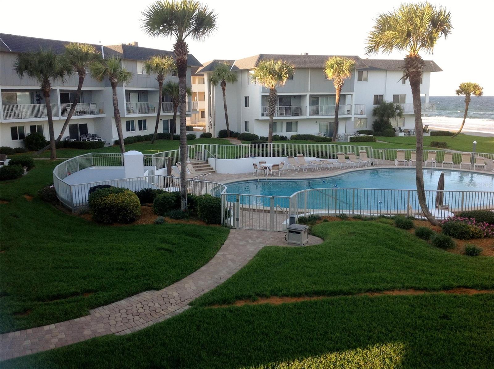Listing Details for 815 Ocean Shore Boulevard 5a, ORMOND BEACH, FL 32176