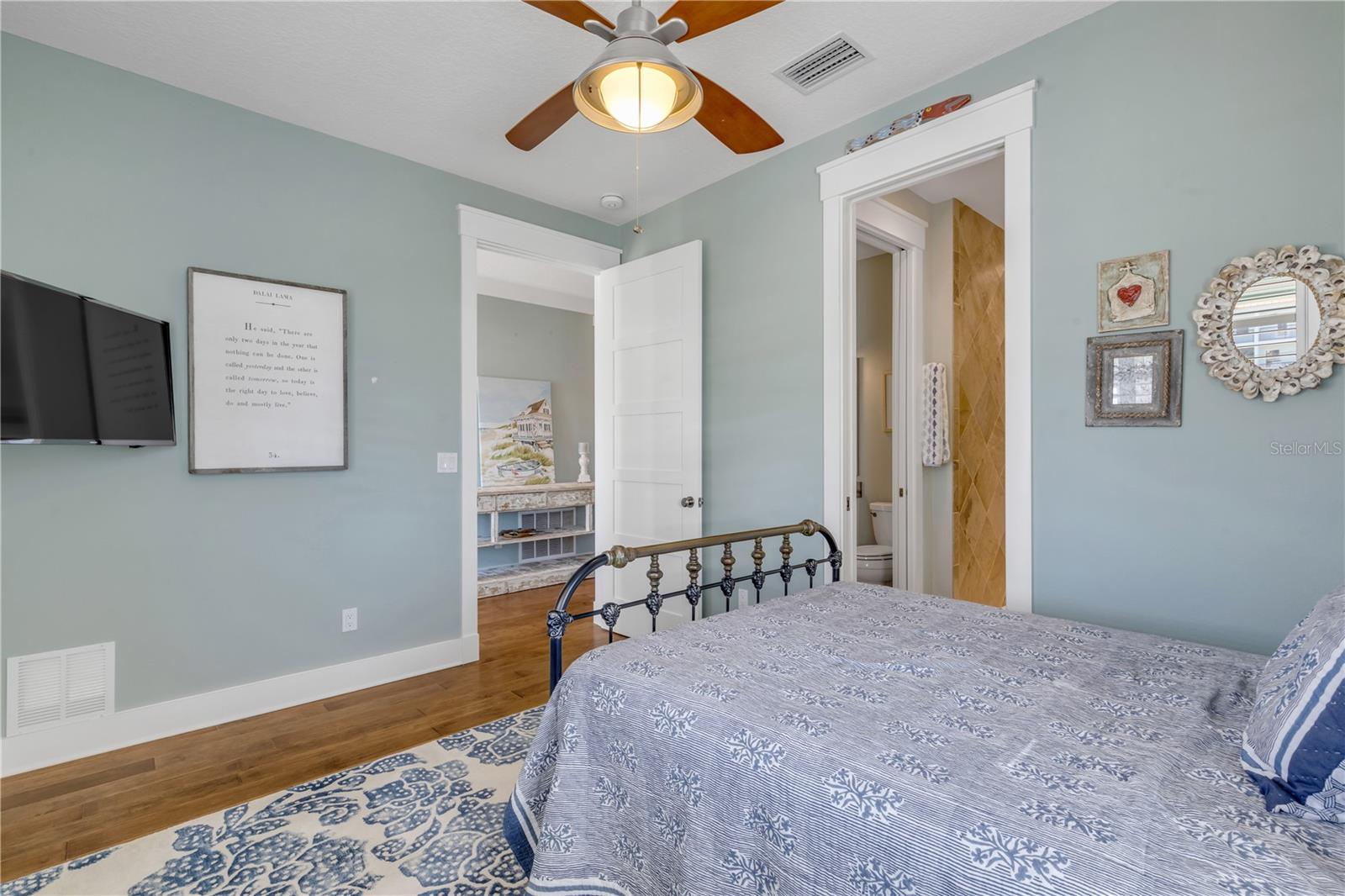 Image 35 of 83 For 6101 Turtlemound Road