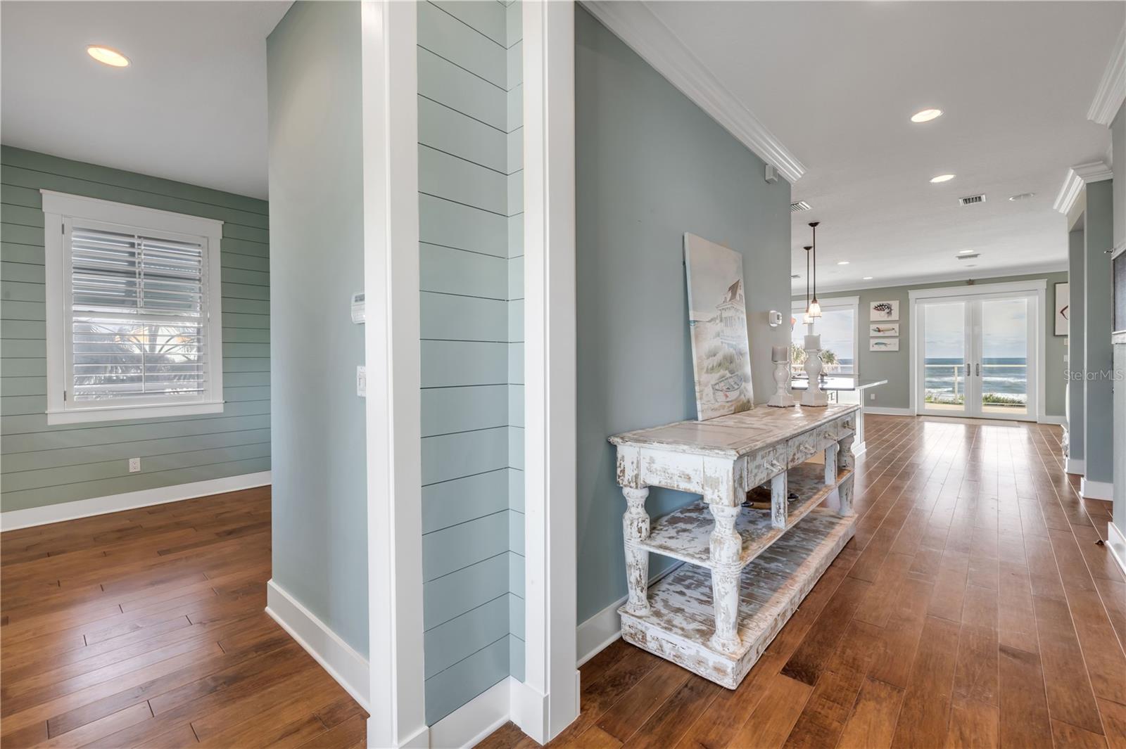 Image 8 of 83 For 6101 Turtlemound Road