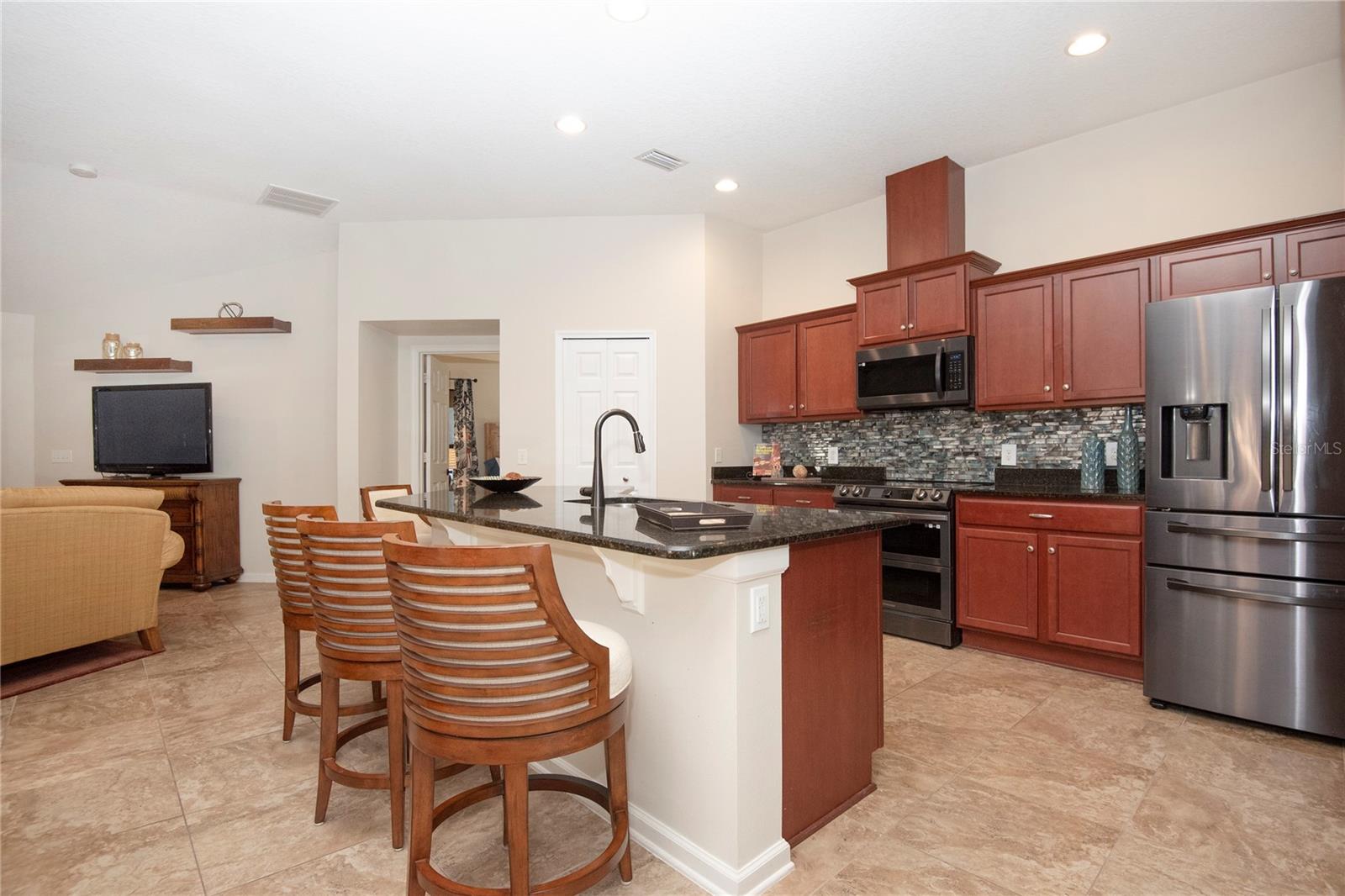 Image 3 of 30 For 164 Tuscany Bend Street