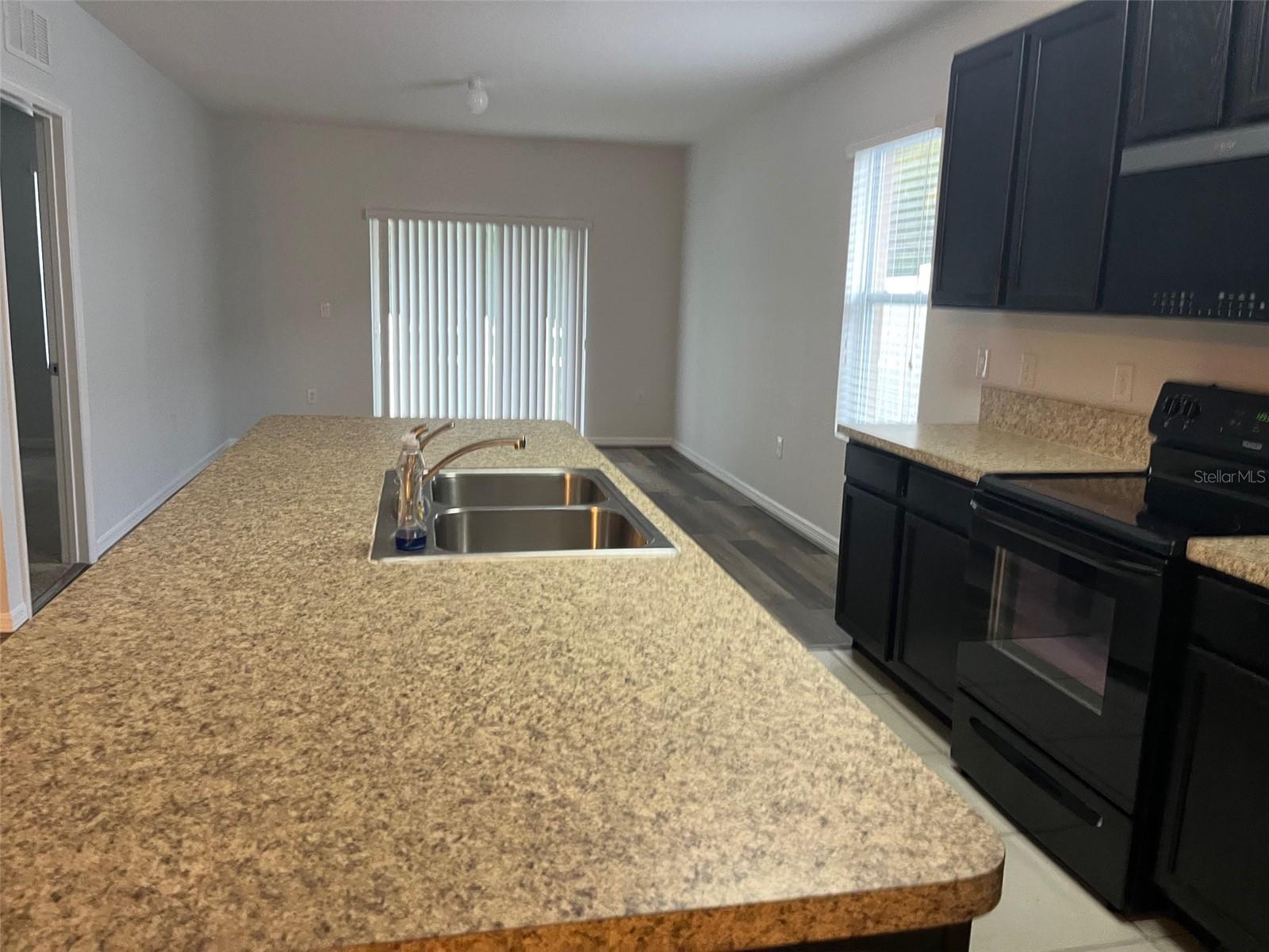 Image 5 of 7 For 526 Safe Harbor Drive