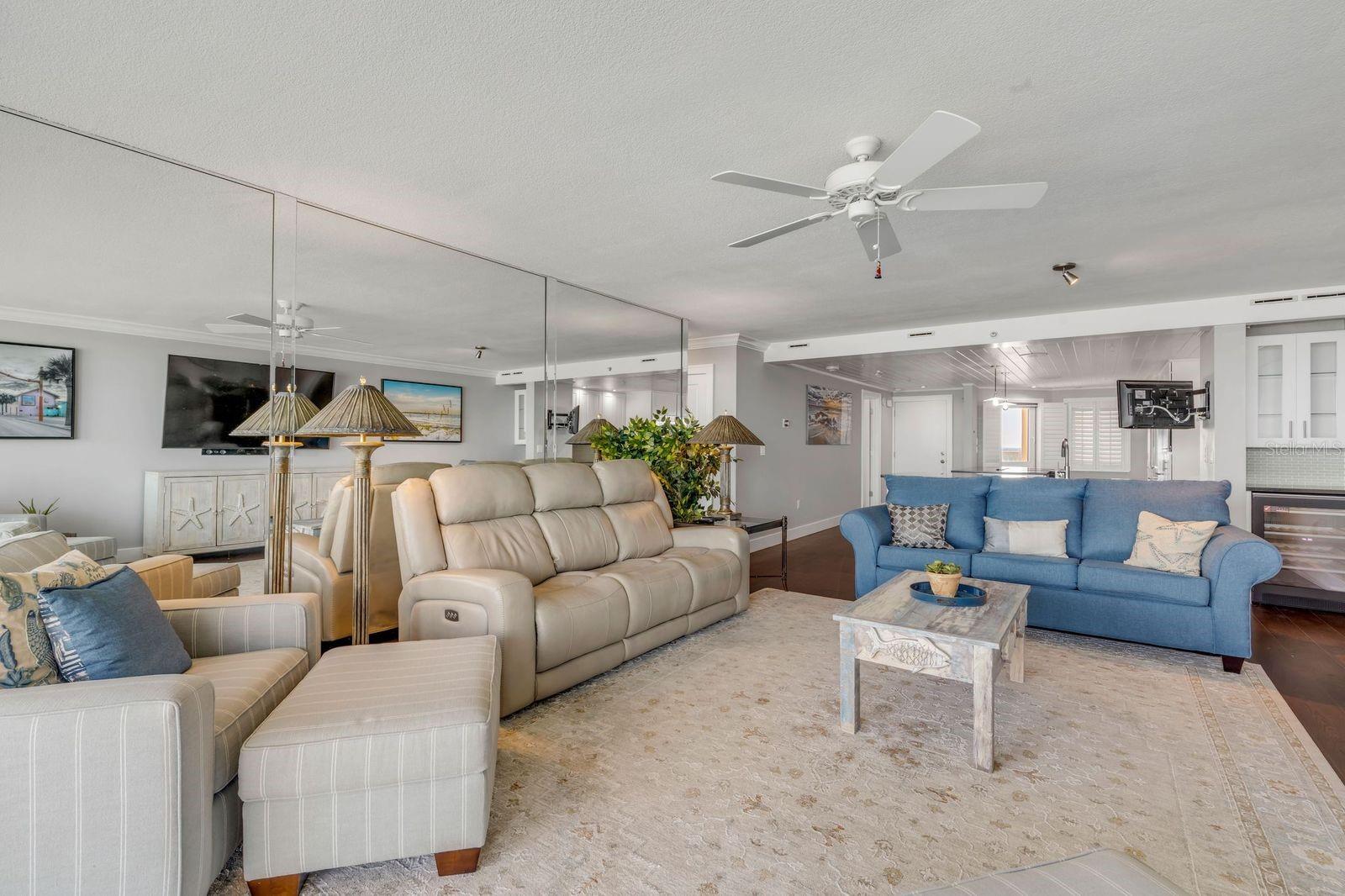 Image 17 of 78 For 257 Minorca Beach Way 1305