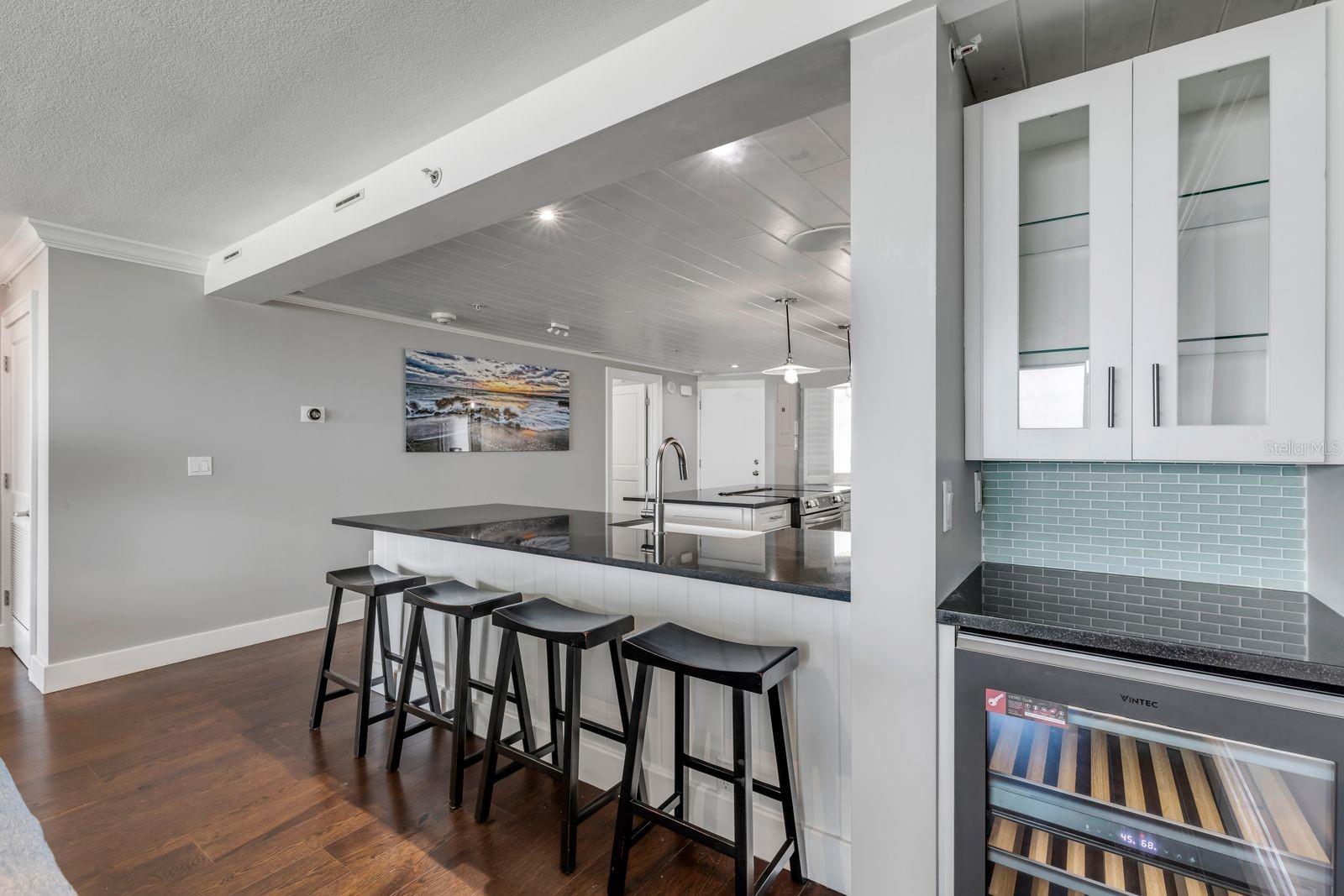 Image 18 of 78 For 257 Minorca Beach Way 1305