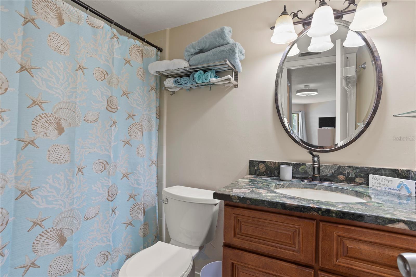 Image 24 of 47 For 944 Peninsula Drive 1100