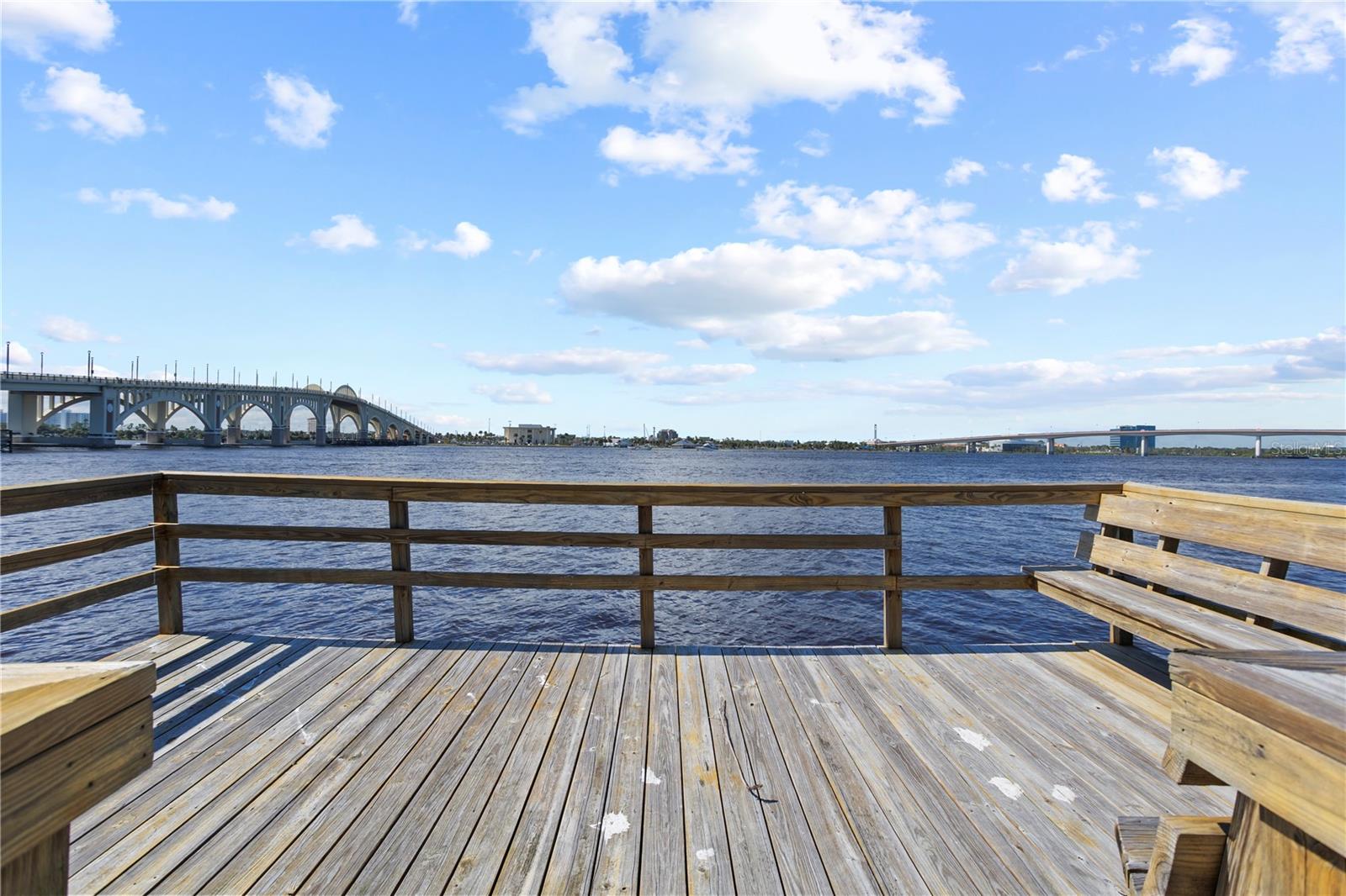 Image 40 of 47 For 944 Peninsula Drive 1100