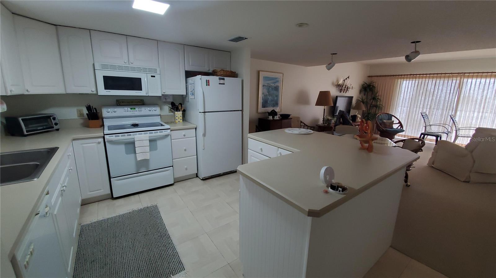 Image 2 of 2 For 815 Ocean Shore Boulevard 6b