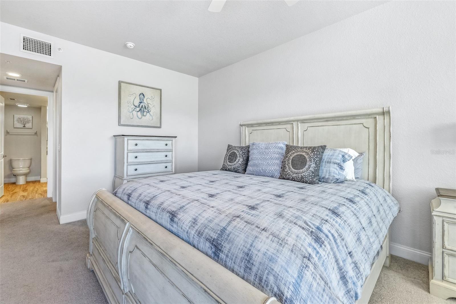 Image 15 of 65 For 3 Riverwalk Drive 305