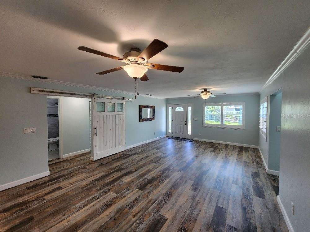 Image 3 of 33 For 110 Surf Street