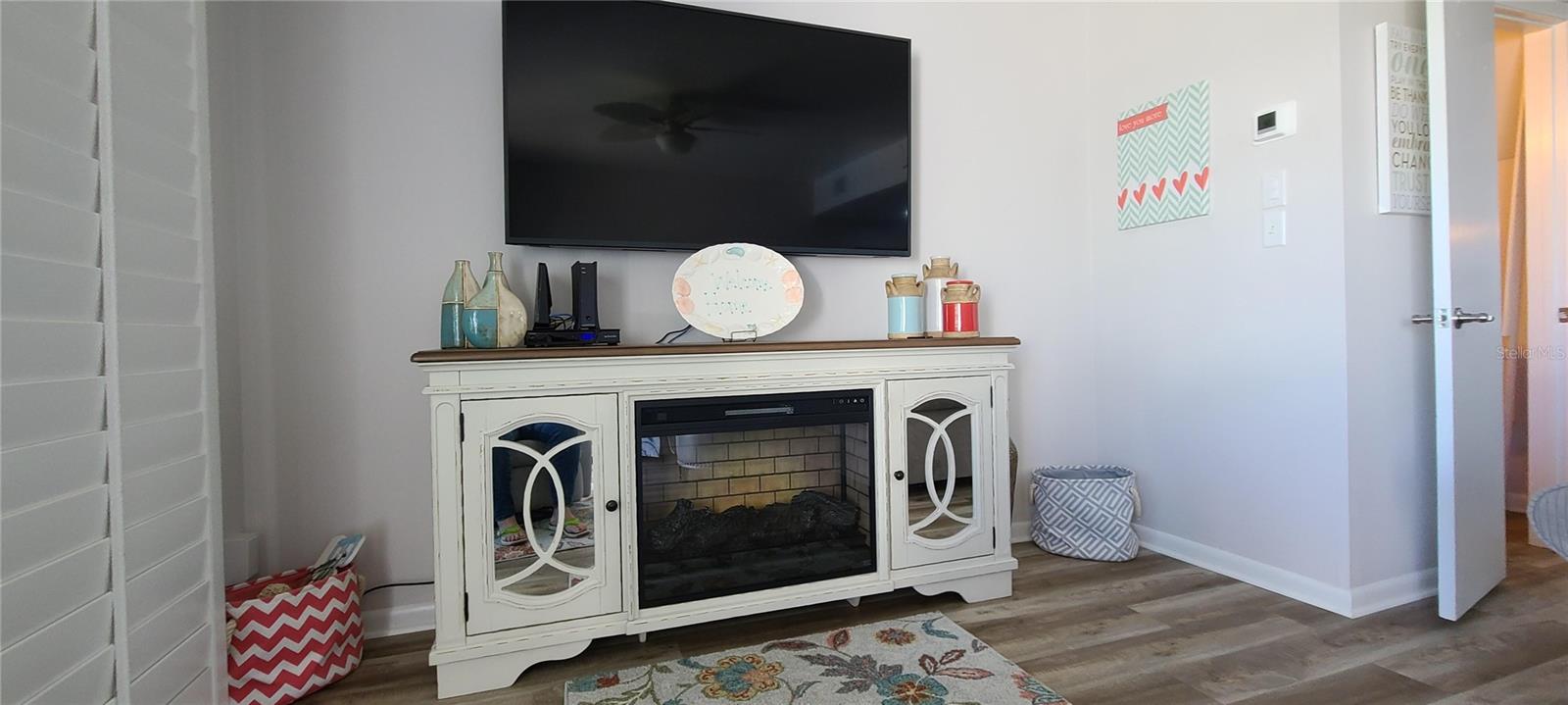 Image 12 of 21 For 815 Ocean Shore Boulevard 7b