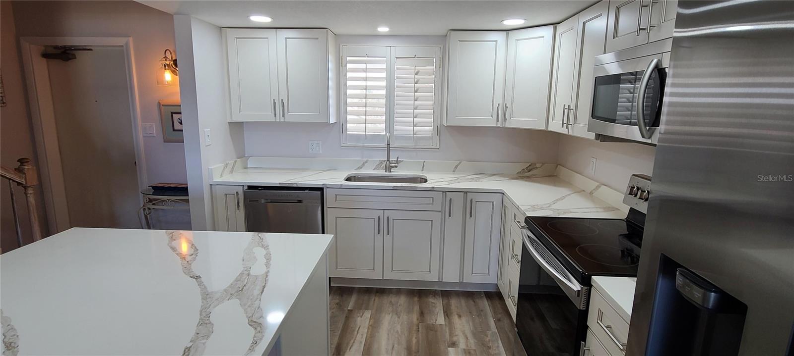 Image 3 of 21 For 815 Ocean Shore Boulevard 7b