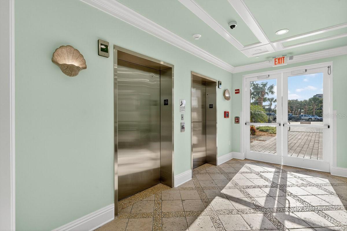 Image 10 of 82 For 255 Minorca Beach Way 206