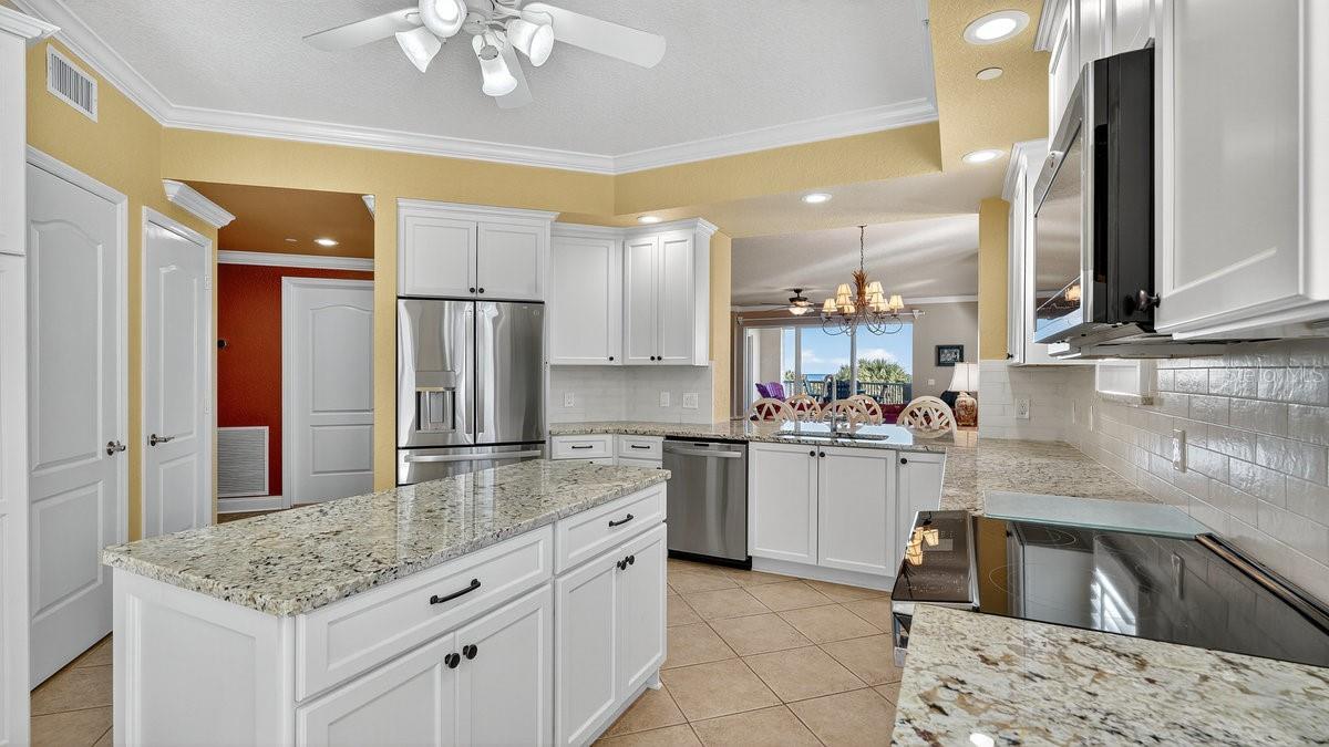 Image 22 of 82 For 255 Minorca Beach Way 206