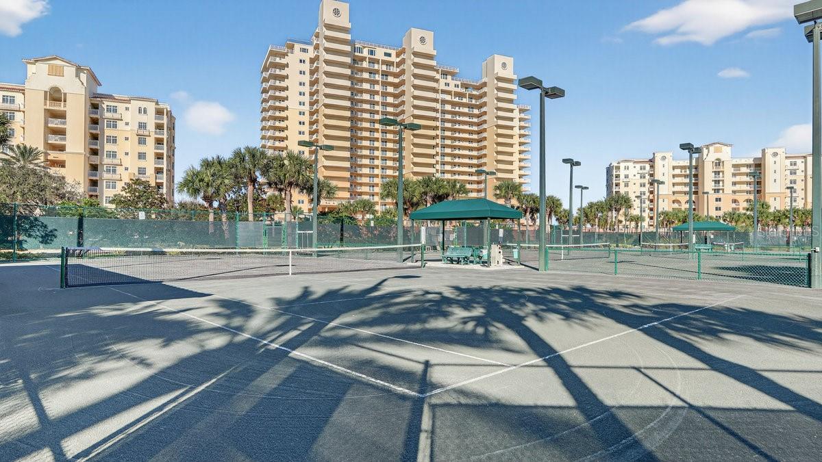 Image 57 of 82 For 255 Minorca Beach Way 206